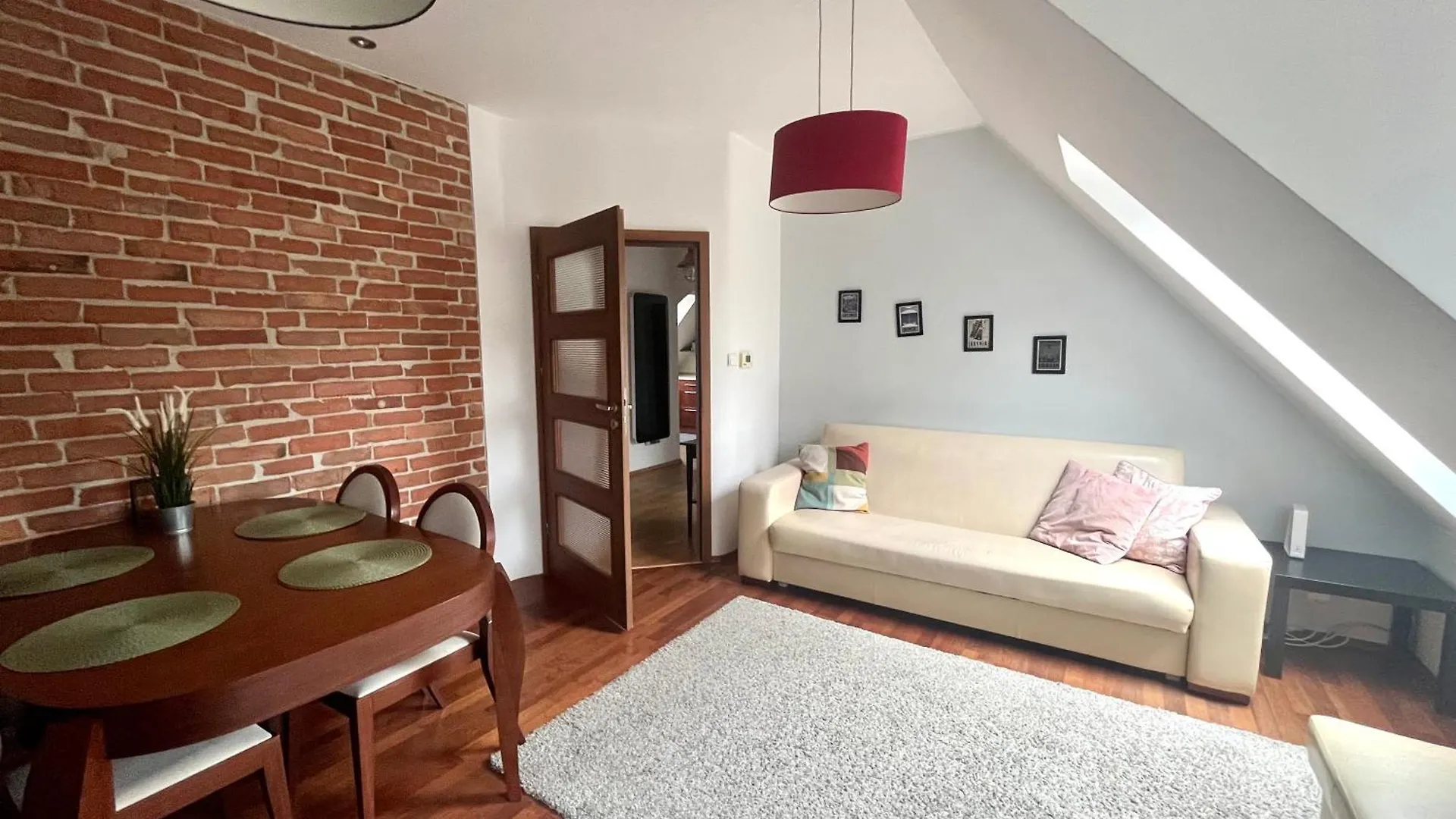 Agapella Apartamenty - Apartament Sopot Attic 550 M From The Beach Apartment